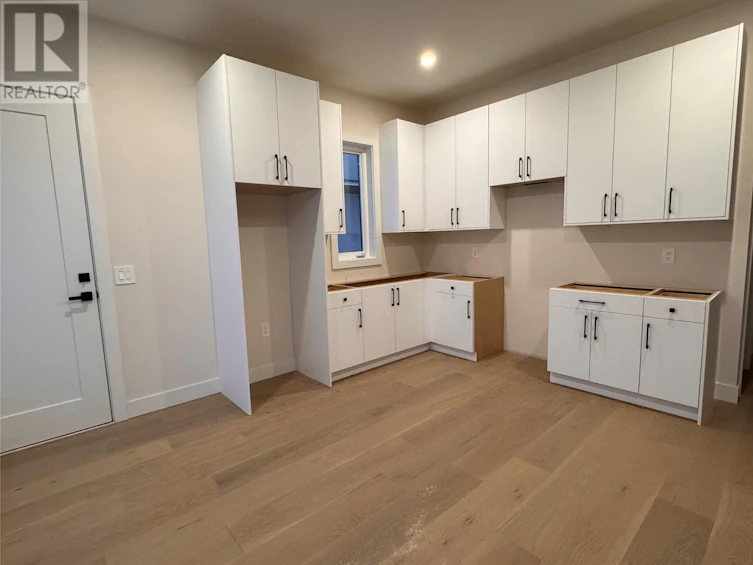879 Loseth Drive, Kelowna, BC, V1P 0A8 - 20