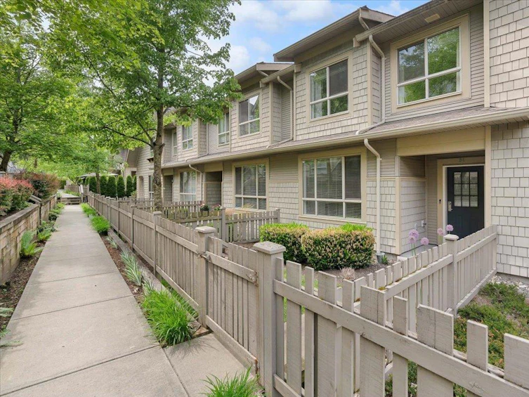 94-2738 158, Surrey, BC, V3Z 3K3
