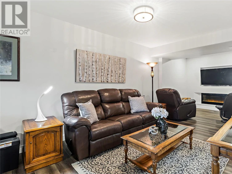 6-2592 Alpen Paradies Road, Blind Bay, BC, V0E 1H1 - 9