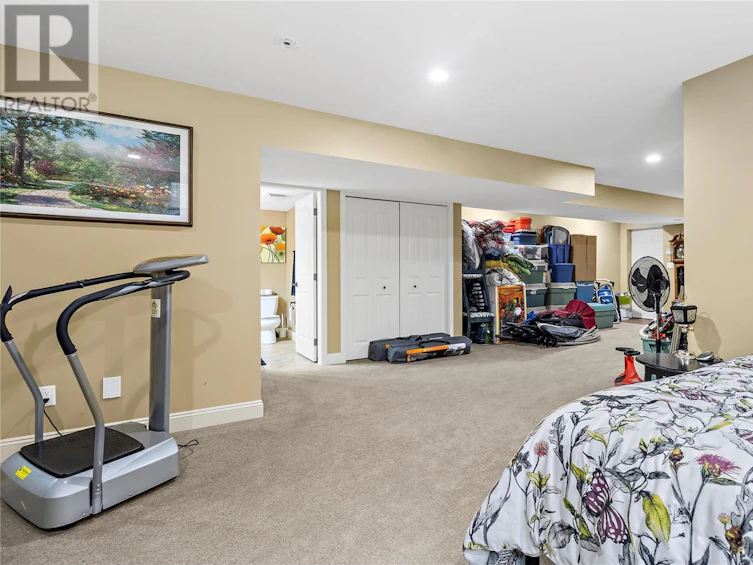 1700 Northeast 24 Street, Salmon Arm, BC, V1E 3M5 - 37
