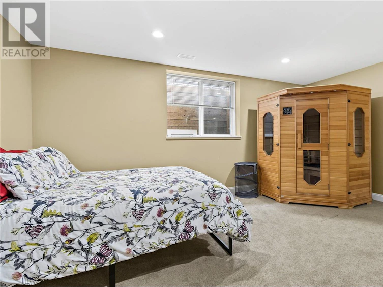 1700 Northeast 24 Street, Salmon Arm, BC, V1E 3M5 - 38