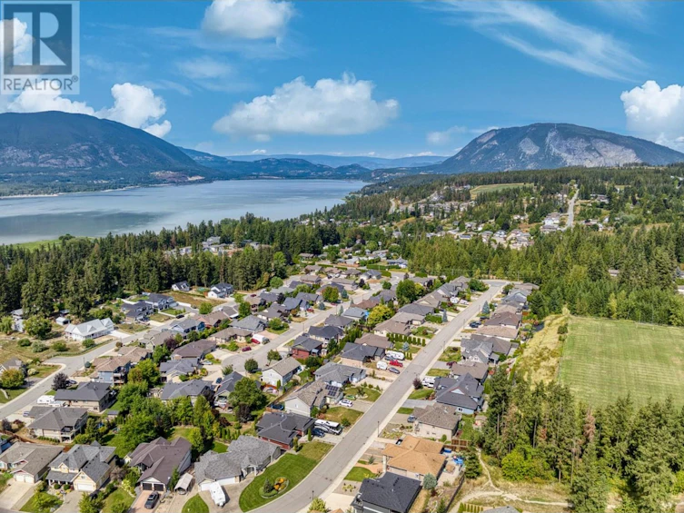 1700 Northeast 24 Street, Salmon Arm, BC, V1E 3M5 - 45