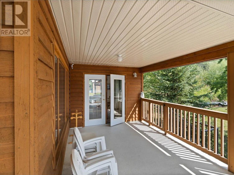 8636 Boultbee Road, Bridge Lake, BC, V0K 1X2 - 28