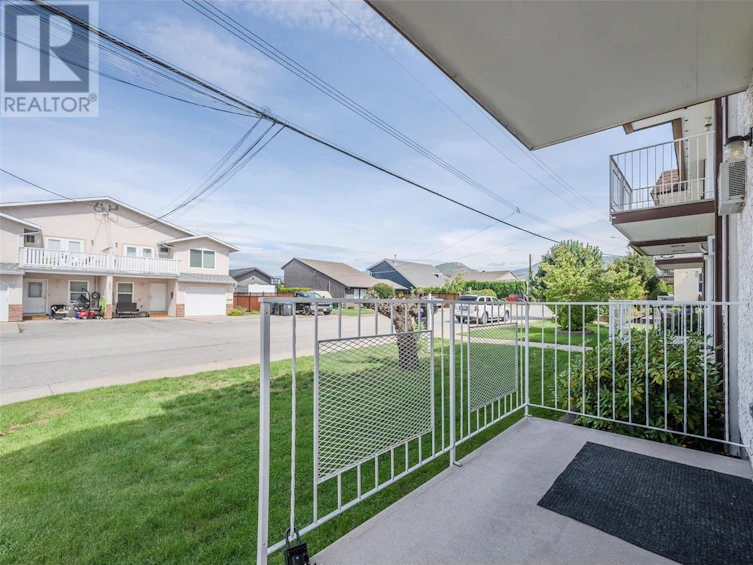 104-198 Roy Avenue, Penticton, BC, V2A 3M9 - 2