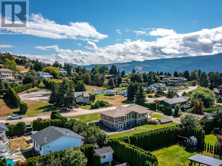 520 Crestview Drive, Coldstream, BC, V1B 2X6 - 48