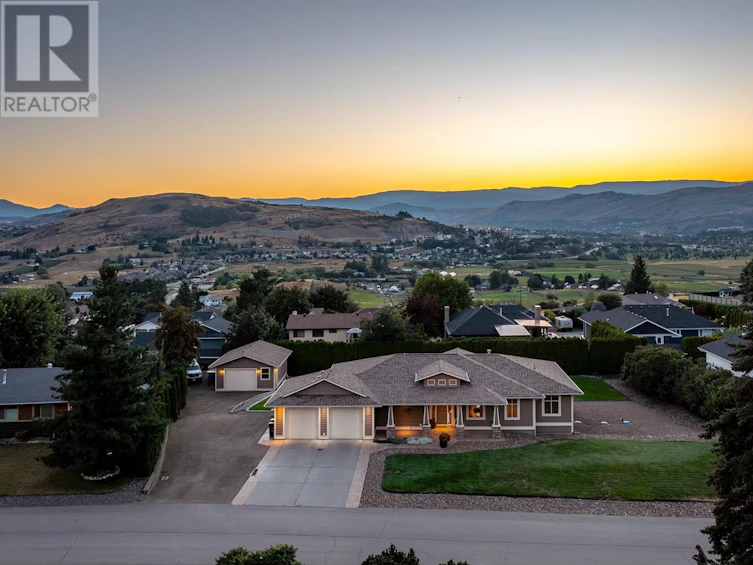 520 Crestview Drive, Coldstream, BC, V1B 2X6