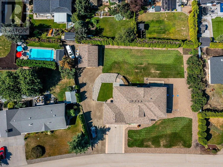 520 Crestview Drive, Coldstream, BC, V1B 2X6 - 46