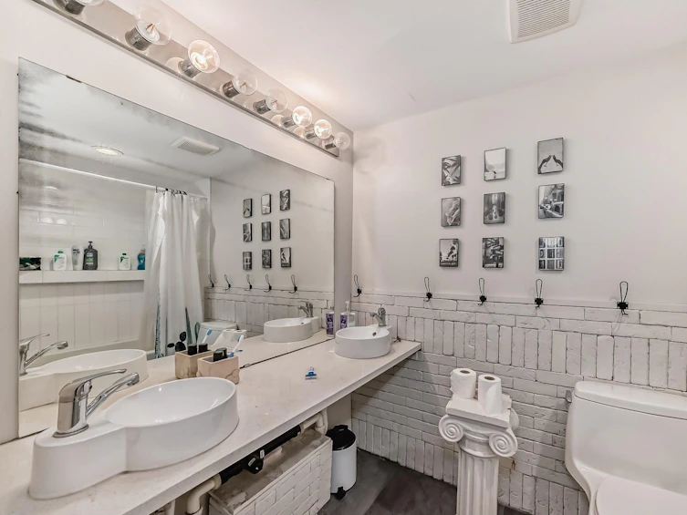 215-13910 Stony Plain Road NW, Edmonton, AB, T5N 3R2 - 34