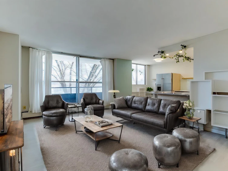 215-13910 Stony Plain Road NW, Edmonton, AB, T5N 3R2 - 4