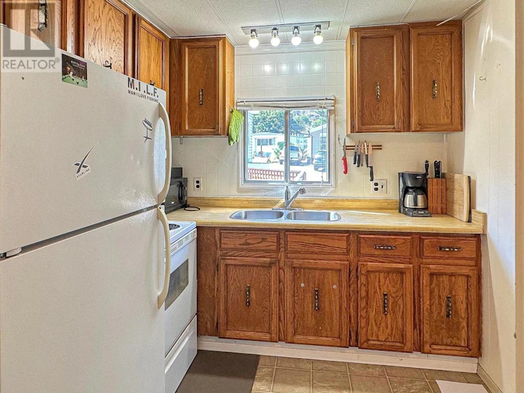 44-1175 Rose Hill Road, Kamloops, BC, V2E 1G9 - 14