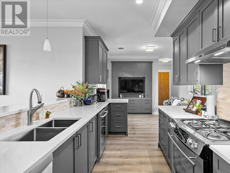 401-2901 Abbott Street, Kelowna, BC, V1Y 1G7 - 10