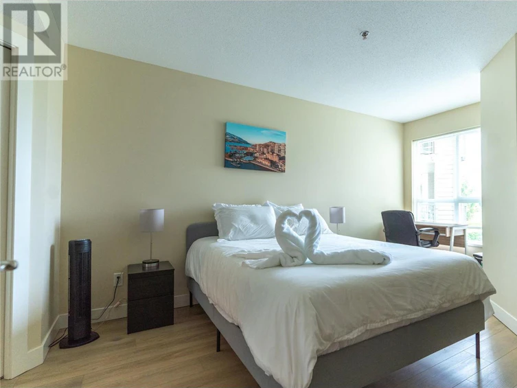 310-1093 Sunset Drive, Kelowna, BC, V1Y 9Z4 - 12