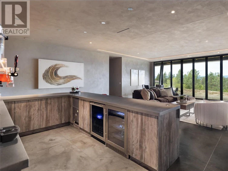 4275 Todd Road, Kelowna, BC, V1W 4B8 - 35