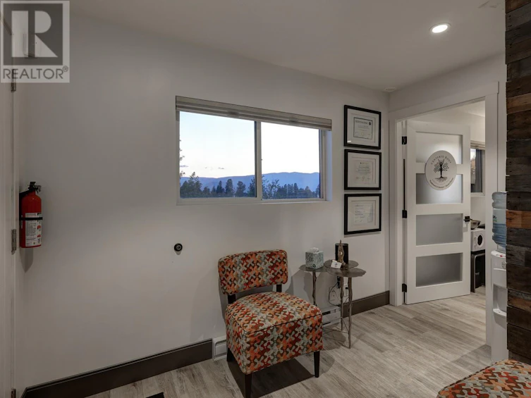 4275 Todd Road, Kelowna, BC, V1W 4B8 - 48