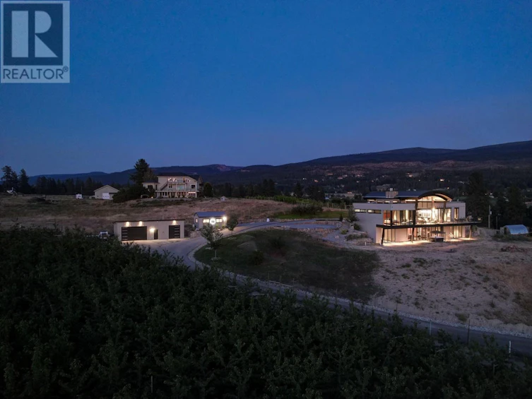 4275 Todd Road, Kelowna, BC, V1W 4B8 - 7