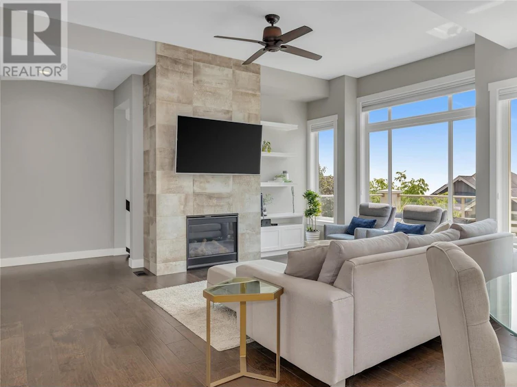 1402 Rocky Point Drive, Kelowna, BC, V1V 2Z9 - 11