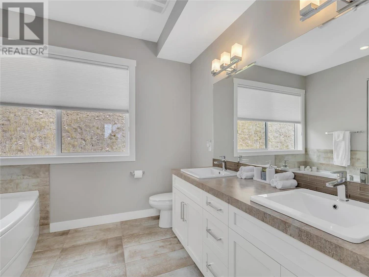 1402 Rocky Point Drive, Kelowna, BC, V1V 2Z9 - 16