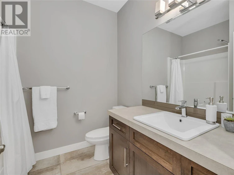 1402 Rocky Point Drive, Kelowna, BC, V1V 2Z9 - 21