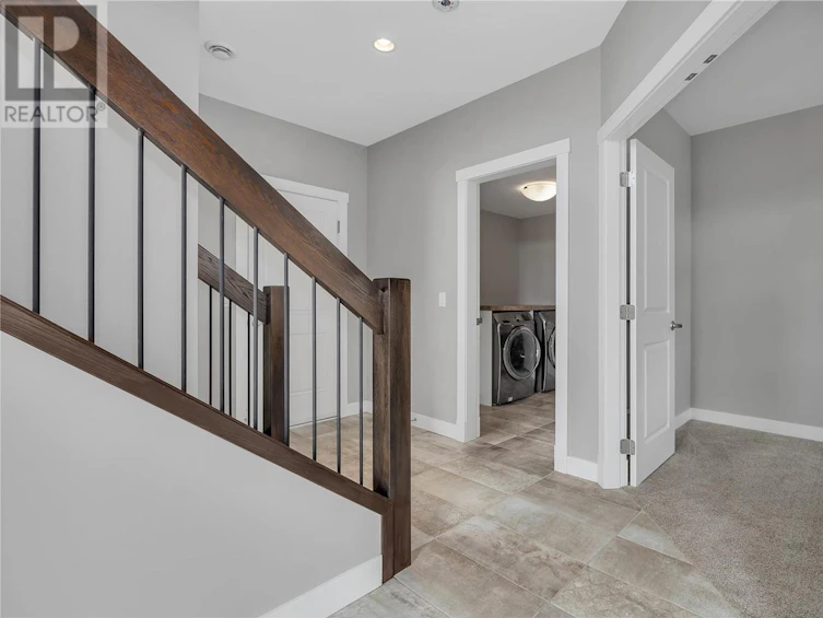 1402 Rocky Point Drive, Kelowna, BC, V1V 2Z9 - 26