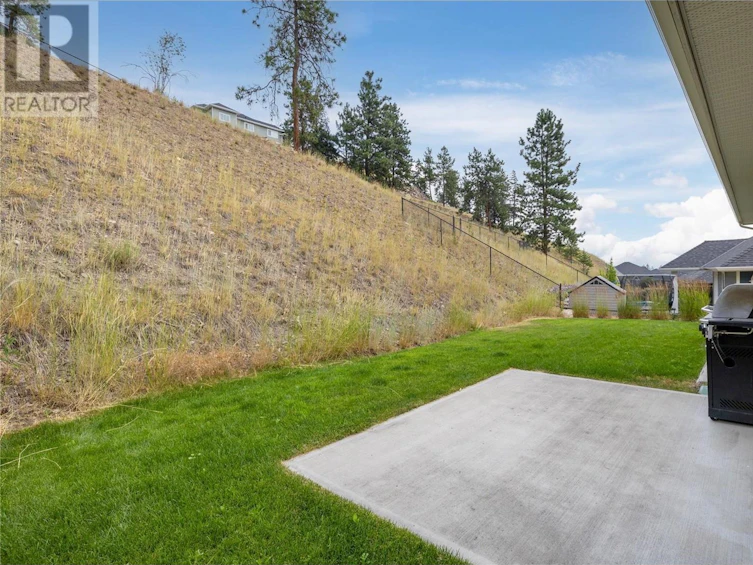 1402 Rocky Point Drive, Kelowna, BC, V1V 2Z9 - 39