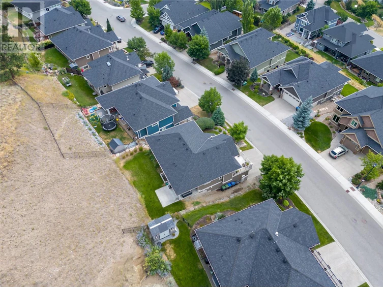 1402 Rocky Point Drive, Kelowna, BC, V1V 2Z9 - 43