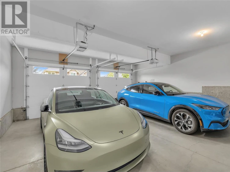 1402 Rocky Point Drive, Kelowna, BC, V1V 2Z9 - 48