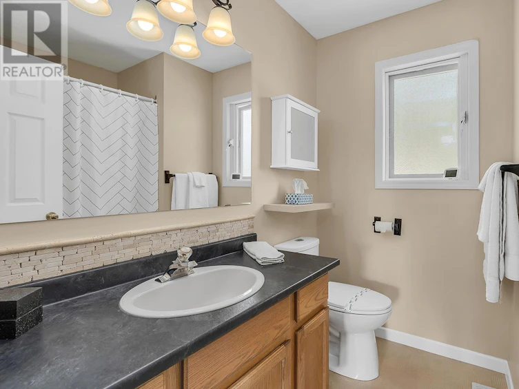 723 Cassiar Place, Kelowna, BC, V1V 1M6 - 28
