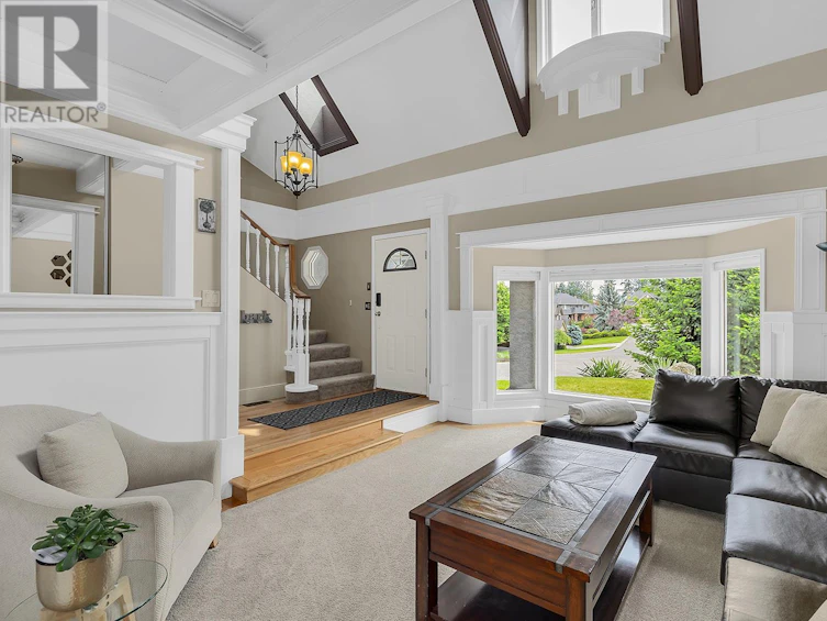 723 Cassiar Place, Kelowna, BC, V1V 1M6 - 3