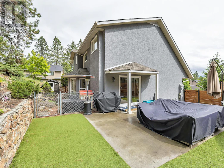 723 Cassiar Place, Kelowna, BC, V1V 1M6 - 39