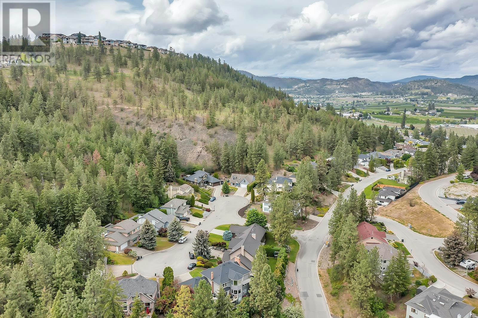 723 Cassiar Place, Kelowna, BC, V1V 1M6 - 43