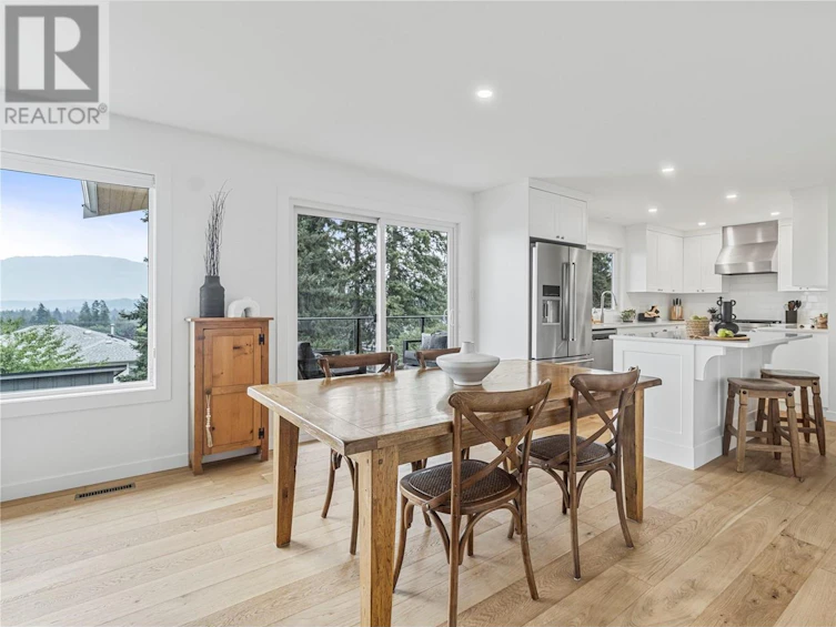 1841 Southeast 2nd Avenue, Salmon Arm, BC, V1E 1T8 - 9