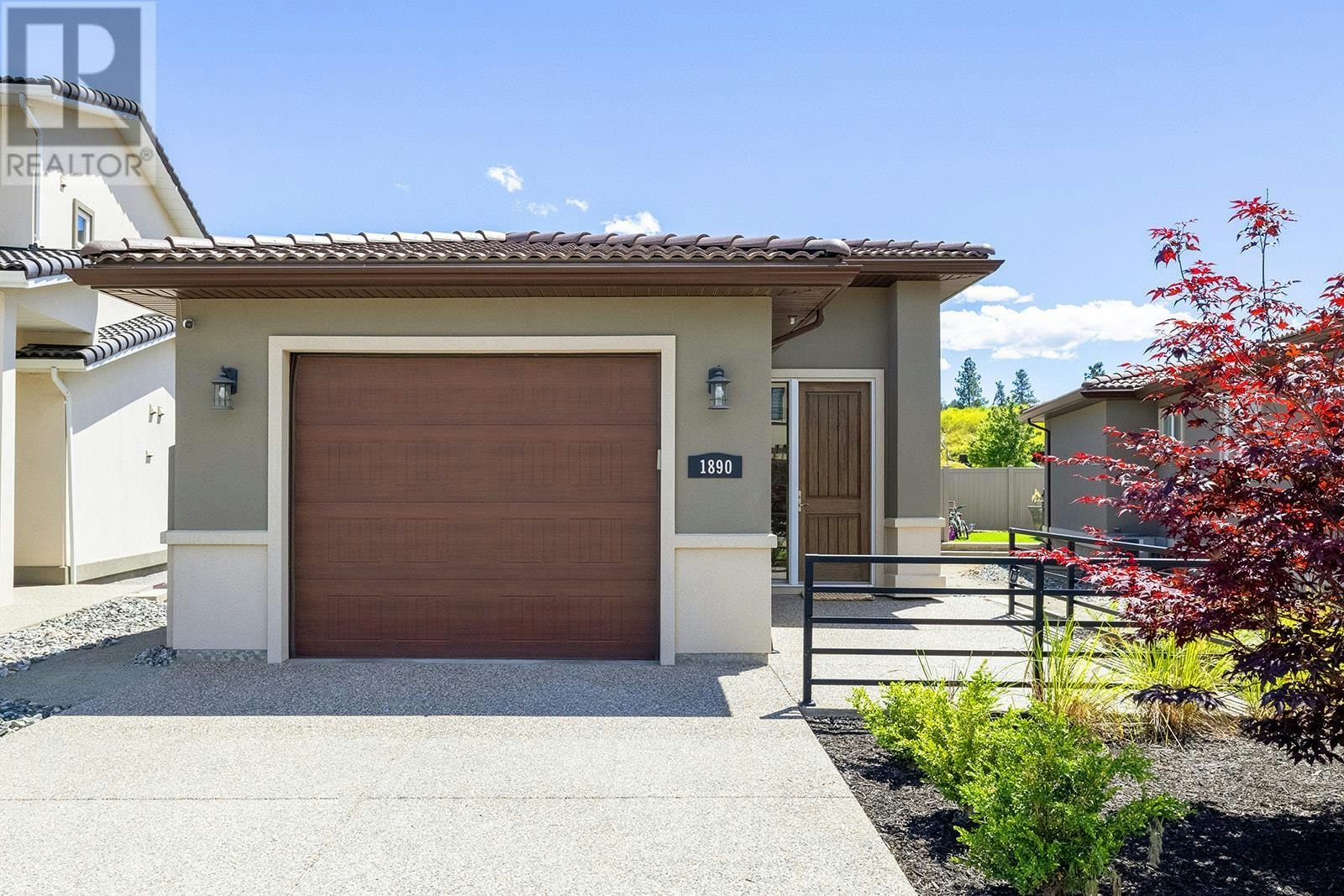 1890 Viewpoint Crescent, Westbank, BC, V1Z 4E1