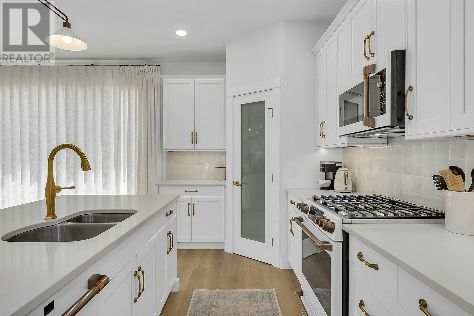 1890 Viewpoint Crescent, Westbank, BC, V1Z 4E1 - 10