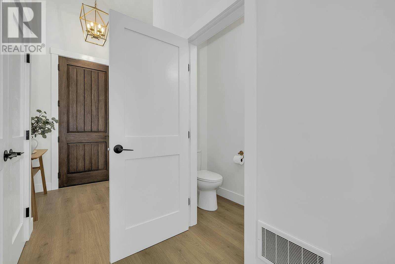 1890 Viewpoint Crescent, Westbank, BC, V1Z 4E1 - 21