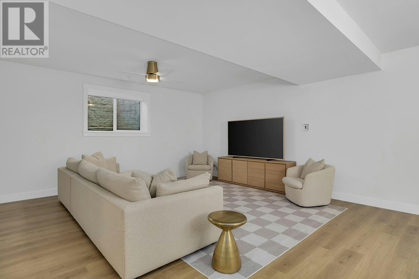 1890 Viewpoint Crescent, Westbank, BC, V1Z 4E1 - 36