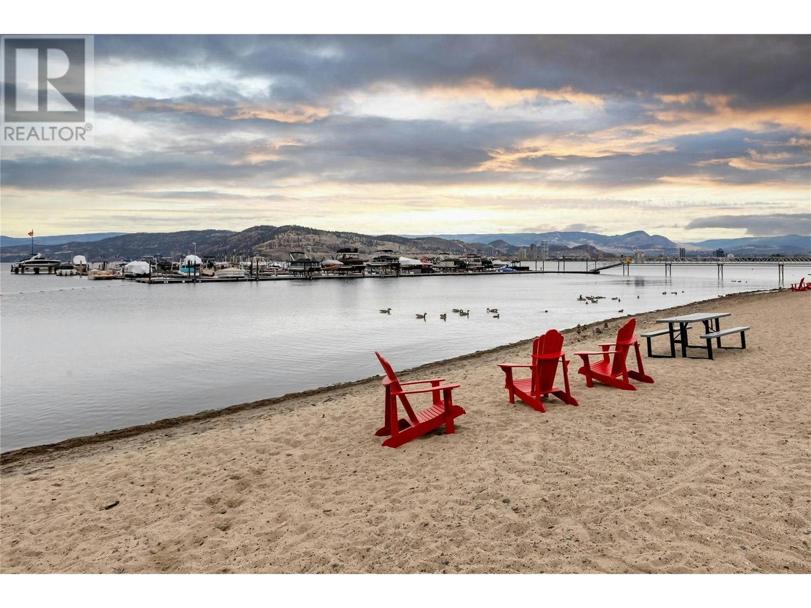 1890 Viewpoint Crescent, Westbank, BC, V1Z 4E1 - 47