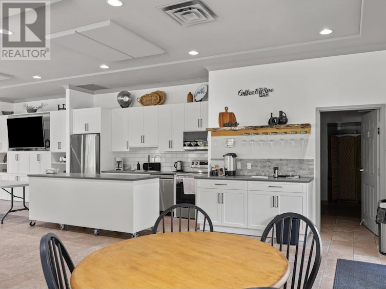 411-1962 Enterprise Way, Kelowna, BC, V1Y 9S6 - 27