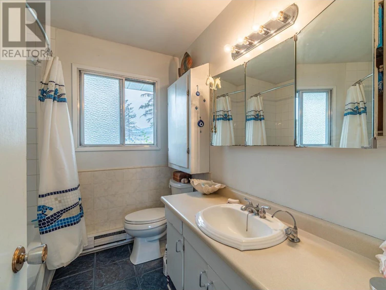 6009 West Trans Canada Highway, Kamloops, BC, V1S 2A2 - 17