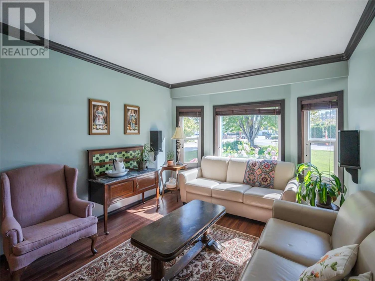 10112 Beavis Place, Summerland, BC, V0H 1Z2 - 6