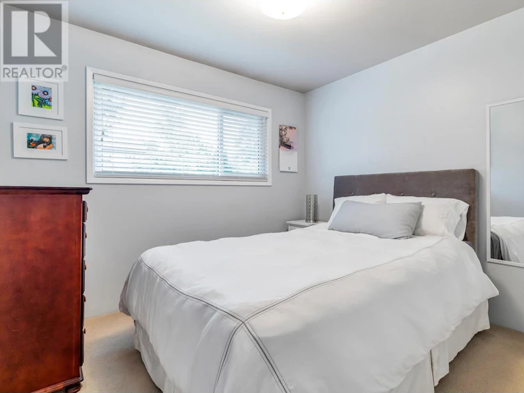 905 Crestwood Drive, Coquitlam, BC, V3J 5S4 - 22