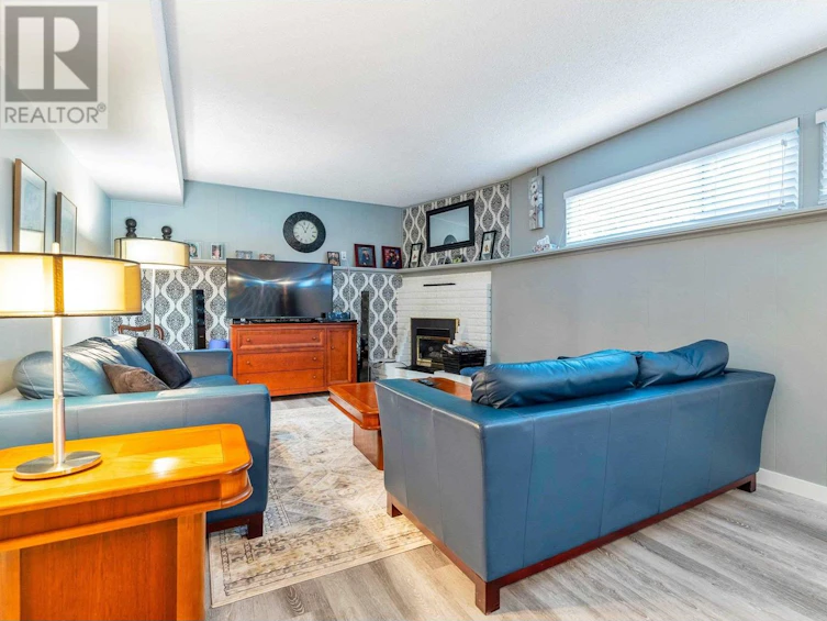 905 Crestwood Drive, Coquitlam, BC, V3J 5S4 - 24