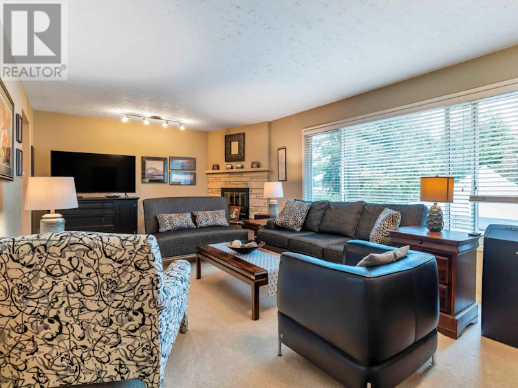 905 Crestwood Drive, Coquitlam, BC, V3J 5S4 - 8