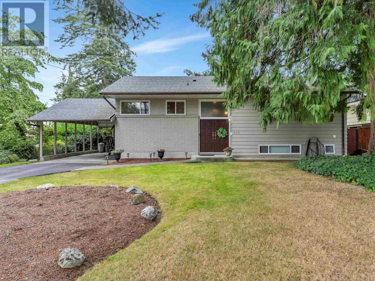 905 Crestwood Drive, Coquitlam, BC, V3J 5S4