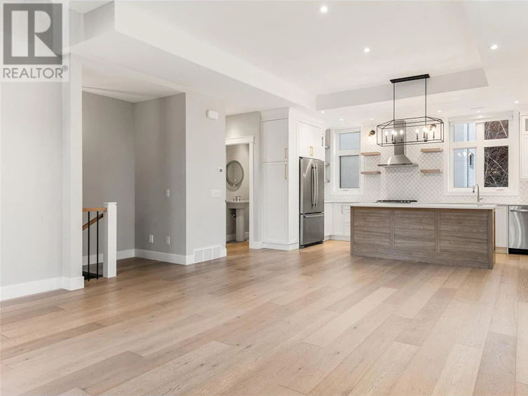 106-222 Lee Avenue, Penticton, BC, V2A 3V8 - 23