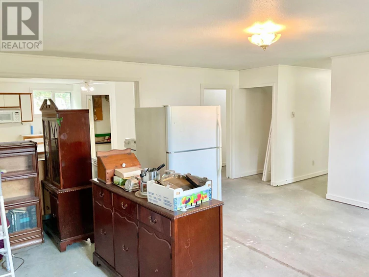 541 Kimberley N Avenue, Greenwood, BC, V0H 1J0 - 36