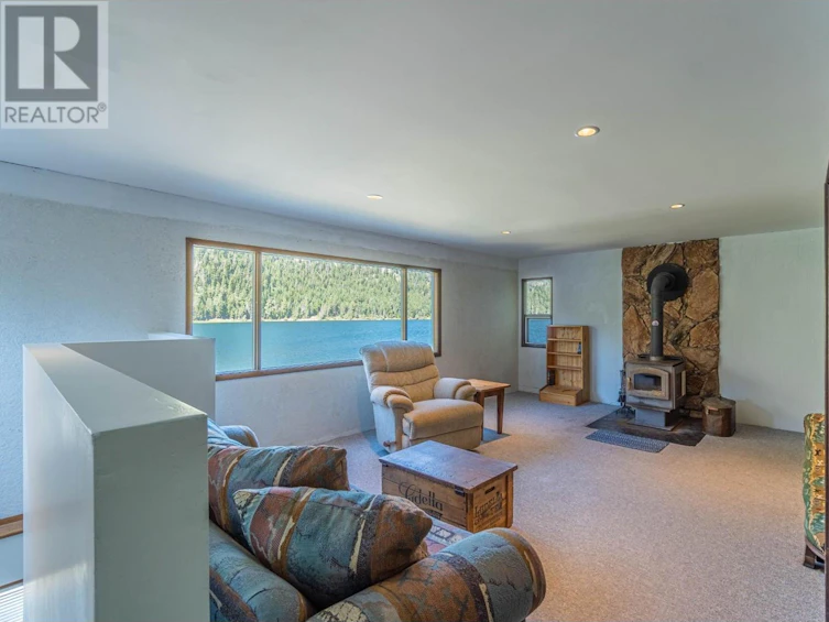 2044 Paul Lake Road, Kamloops, BC, V2H 1N8 - 24
