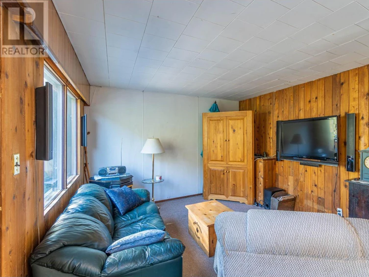 2044 Paul Lake Road, Kamloops, BC, V2H 1N8 - 10