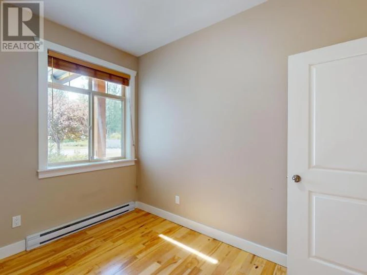 7313 Kemano Street, Powell River, BC, V8A 0A8 - 23