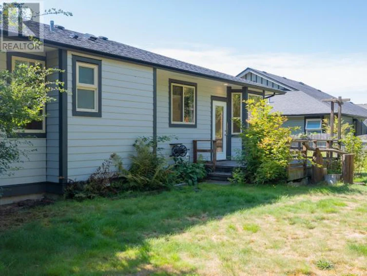 7313 Kemano Street, Powell River, BC, V8A 0A8 - 42
