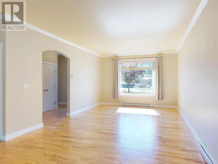 7313 Kemano Street, Powell River, BC, V8A 0A8 - 9